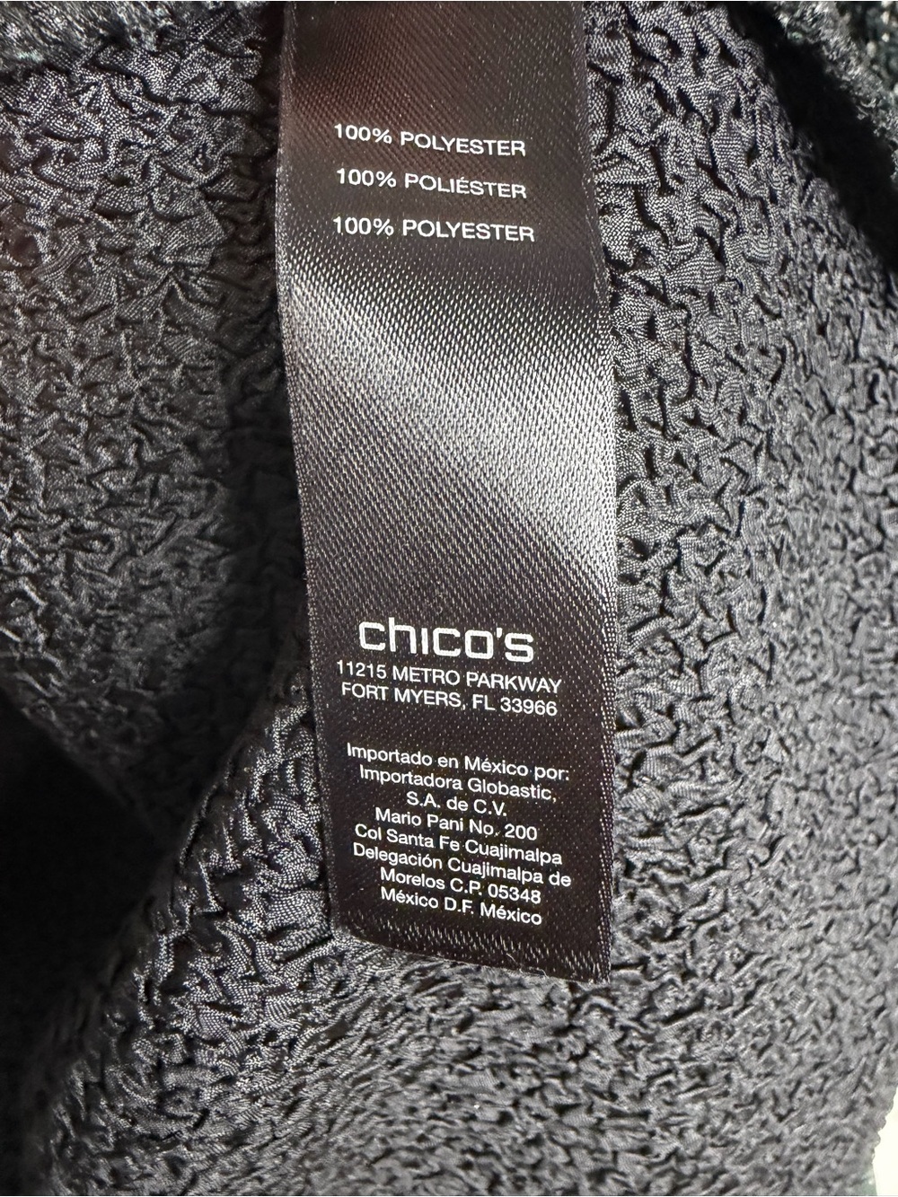 Chico’s Travelers Collection Black Metallic Wrap Size 2 Draped Textured Chic - Picture 4 of 8
